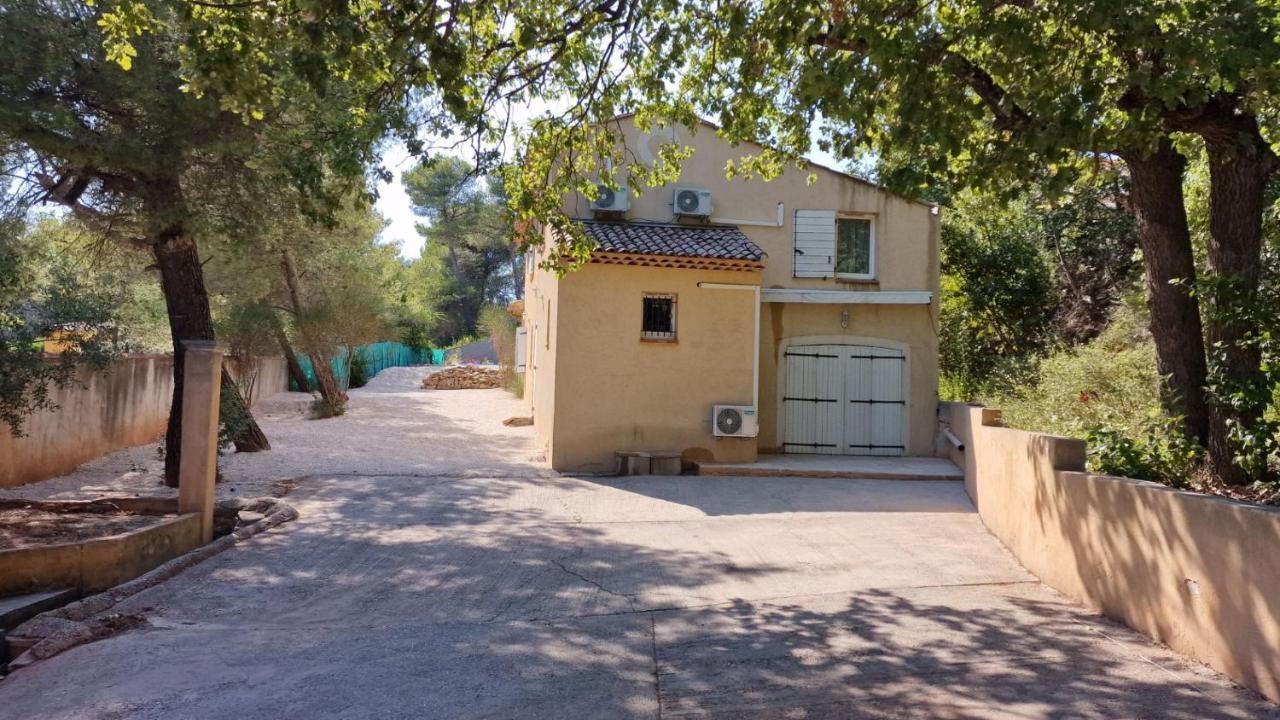 Villa Au Pied De La Sainte Victoire Puyloubier Екстер'єр фото